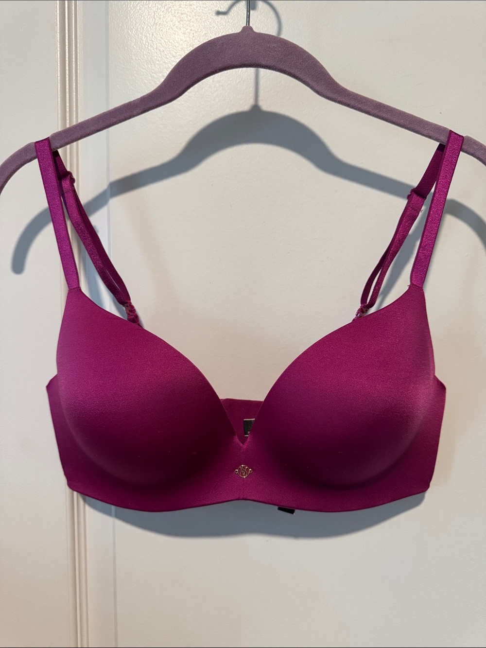 VS So Obsessed Padded No-Wire Molded push-up Bra in Deep Magenta, 34D